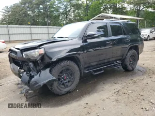 2023 Toyota 4Runner SR5 Premium с VIN JTEFU5JR6P5295560, выставлен на аукционе Copart как лот 54177055 с пробегом 34 241 миль миль и Списание • Salvage title. История ставок и продаж доступна на DreamBid. Изображение 1.