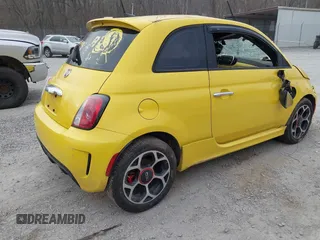 2016 FIAT 500 Turbo with VIN 3C3CFFHH2GT165364, listed as a IAAI auction lot 41610604 with 1 mi miles. Bid and sale history available at carsss.com. Image 4.