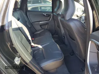 2015 Volvo XC60 T6 R-Design Platinum с VIN YV4902RS0F2671797, выставлен на аукционе Copart как лот 79425144 с пробегом 137 289 миль миль и Списание • Salvage title. История ставок и продаж доступна на DreamBid. Изображение 11.