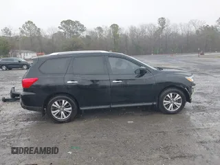 2018 Nissan Pathfinder SV with VIN 5N1DR2MN7JC652781, listed as a IAAI auction lot 41743833 with 68,469 mi miles. Bid and sale history available at carsss.com. Image 14.