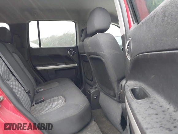 2008 Chevrolet HHR LT with VIN 3GNDA23D78S594591, listed as a IAAI auction lot 40875110 with 131,388 mi miles and . Bid and sale history available at DreamBid. Image 8.