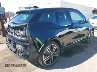 2016 BMW i3 z VIN WBY1Z2C51GV556942, wystawiony jako IAAI lot #40681795 z przebiegiem 56 886 mil mil oraz . Historia ofert i sprzedaży dostępna na DreamBid. Obrazek 4.