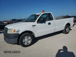 2008 Ford F-150 XL z VIN 1FTRF12W98KB87851, wystawiony jako Copart lot #89126075 z przebiegiem 111 739 mil mil oraz Czysty tytuł • Clean title. Historia ofert i sprzedaży dostępna na DreamBid. Obrazek 1.