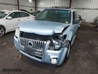 2008 Mercury Mariner with VIN 4M2CU81Z88KJ28011, listed as a IAAI auction lot 41530523 with 89,518 mi miles. Bid and sale history available at carsss.com. Image 2.