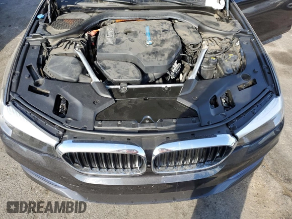 2020 BMW 5 Series 530e with VIN WBAJA9C08LCD44034, listed as a Copart auction lot 63664454 with 97,595 mi miles and Salvage Title. Bid and sale history available at DreamBid. Image 11.