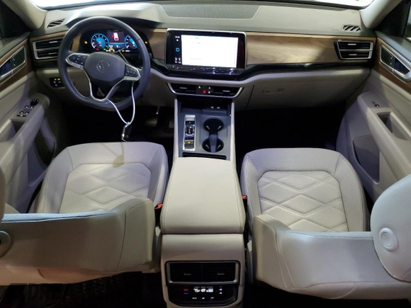 2024 Volkswagen Atlas SE с VIN 1V2DR2CA4RC587675, выставлен на аукционе Copart как лот 55199925 с пробегом 20 066 миль миль и Списание • Salvage title. История ставок и продаж доступна на DreamBid. Изображение 8.