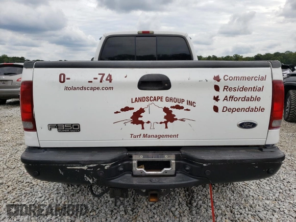 2004 Ford F-250 XL z VIN 1FTNX21P04EB76709, wystawiony jako Copart lot #74283404 z przebiegiem 187 262 mil mil oraz Czysty tytuł • Clean title. Historia ofert i sprzedaży dostępna na DreamBid. Obrazek 6.