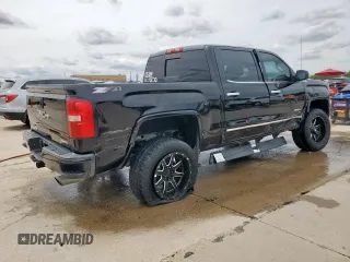 2015 GMC Sierra 1500 Denali z VIN 3GTU2WEC2FG466258, wystawiony jako Copart lot #56240285 z przebiegiem 118 487 mil mil oraz Szkoda całkowita • Salvage title. Historia ofert i sprzedaży dostępna na DreamBid. Obrazek 3.