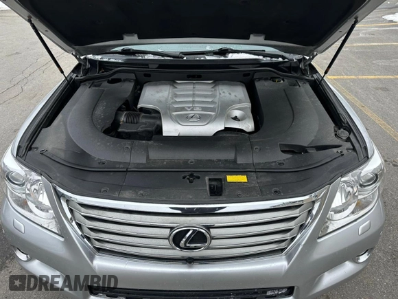 2008 Lexus LX 570 with VIN JTJHY00W384010538, listed as a Copart auction lot 45360265 with 176,672 mi miles and Clean Title. Bid and sale history available at carsss.com. Image 8.