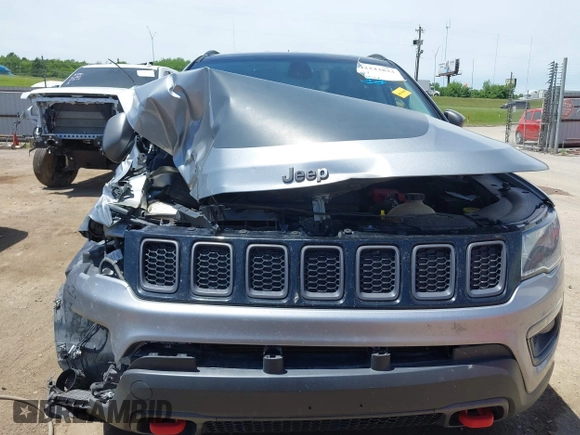 2020 Jeep Compass Trailhawk with VIN 3C4NJDDB7LT159532, listed as a IAAI auction lot 42243833 with 118,566 mi miles and . Bid and sale history available at DreamBid. Image 13.
