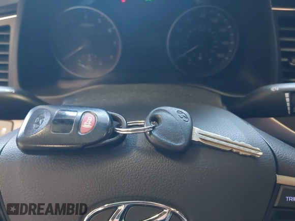 2017 Hyundai Elantra SE with VIN 5NPD74LF3HH165639, listed as a IAAI auction lot 42158157 with 123,352 mi miles and . Bid and sale history available at DreamBid. Image 11.