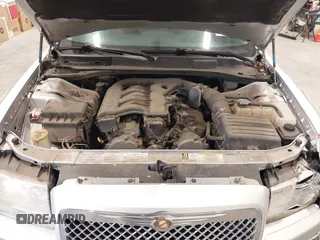 2006 Chrysler 300 Touring with VIN 2C3KA53G36H506880, listed as a IAAI auction lot 42177012 with 135,992 mi miles. Bid and sale history available at carsss.com. Image 10.