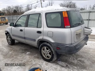 1997 Honda CR-V with VIN JHLRD1852VC031860, listed as a Copart auction lot 88397465 with 407,837 mi miles and Salvage Title. Bid and sale history available at carsss.com. Image 2.