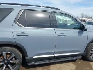 2023 Honda Pilot Elite with VIN 5FNYG1H83PB008488, listed as a IAAI auction lot 41857547 with 32,607 mi miles. Bid and sale history available at carsss.com. Image 14.