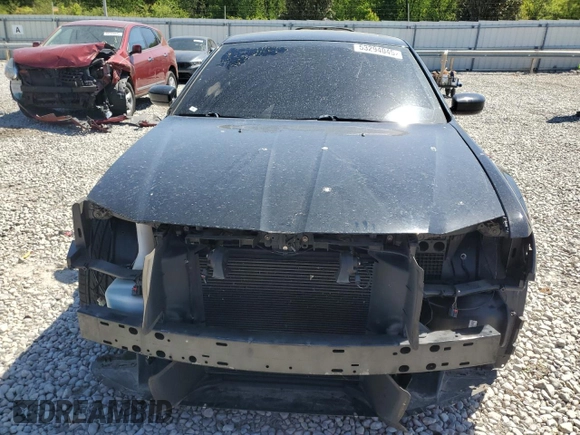 2017 Chrysler 300 S Alloy Edition z VIN 2C3CCABG8HH518230, wystawiony jako Copart lot #53294045 z przebiegiem 59 701 mil mil oraz Szkoda całkowita • Salvage title. Historia ofert i sprzedaży dostępna na DreamBid. Obrazek 5.
