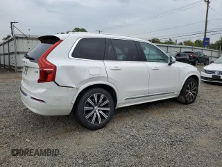 2024 Volvo XC90 Core Bright Theme with VIN YV4L12PK0R1154600, listed as a Copart auction lot 71751284 with 6,435 mi miles and Salvage Title. Bid and sale history available at carsss.com. Image 3.