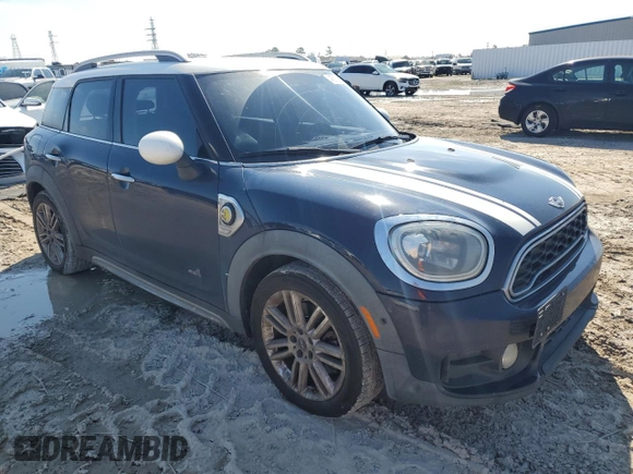 2018 MINI Countryman Cooper S E with VIN WMZYU7C4XJ3E56394, listed as a Copart auction lot 45515125 with 151,218 mi miles and Salvage Title. Bid and sale history available at carsss.com. Image 4.