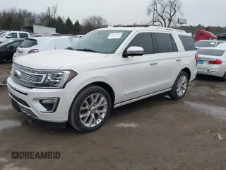 2018 Ford Expedition Platinum with VIN 1FMJU1MT8JEA07636, listed as a IAAI auction lot 41437297 with 100,730 mi miles. Bid and sale history available at carsss.com. Image 18.