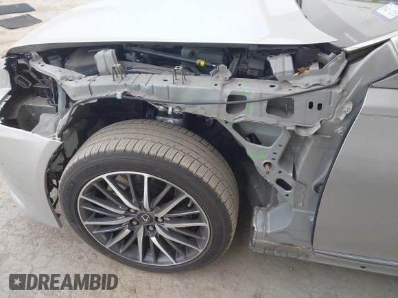 2013 Lexus LS 460 with VIN JTHBL5EF2D5121288, listed as a IAAI auction lot 41626678 with 142,132 mi miles and . Bid and sale history available at DreamBid. Image 6.