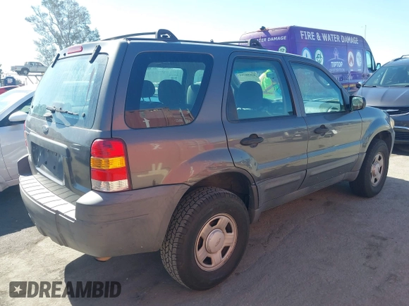 2005 Ford Escape XLS Value with VIN 1FMYU02Z25KA84168, listed as a IAAI auction lot 42690711 with 163,834 mi miles and . Bid and sale history available at DreamBid. Image 4.