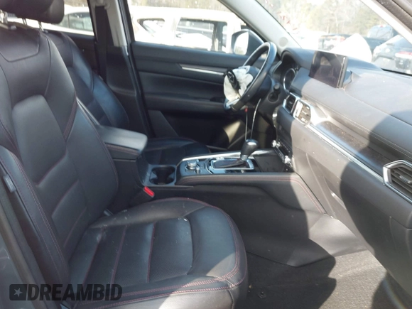 2022 Mazda CX-5 2.5 S Preferred Package with VIN JM3KFBCM1N0562277, listed as a IAAI auction lot 41421324 with 68,528 mi miles. Bid and sale history available at carsss.com. Image 5.