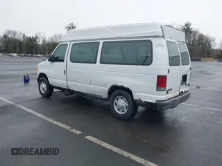 2005 Ford Econoline Cargo with VIN 1FTNE24W25HA14010, listed as a IAAI auction lot 41947382 with Not provided miles and . Bid and sale history available at DreamBid. Image 3.