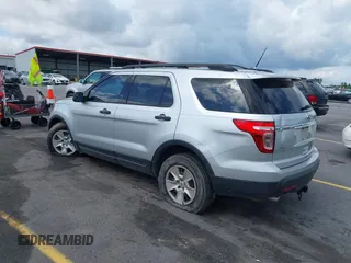 2013 Ford Explorer z VIN 1FM5K7B84DGA44152, wystawiony jako IAAI lot #42477702 z przebiegiem 201 296 mil mil oraz . Historia ofert i sprzedaży dostępna na DreamBid. Obrazek 3.
