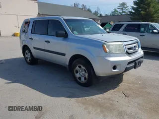 2009 Honda Pilot LX with VIN 5FNYF48219B041962, listed as a IAAI auction lot 42071418 with 210,802 mi miles and . Bid and sale history available at DreamBid. Image 1.