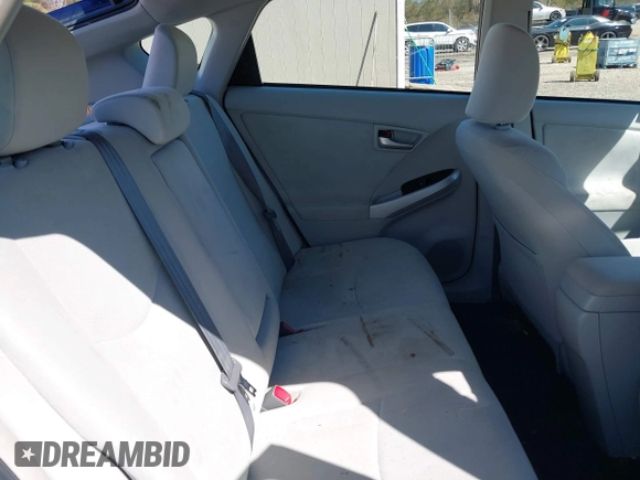 2014 Toyota Prius Four with VIN JTDKN3DU7E0375321, listed as a IAAI auction lot 41743979 with 181,670 mi miles. Bid and sale history available at carsss.com. Image 8.