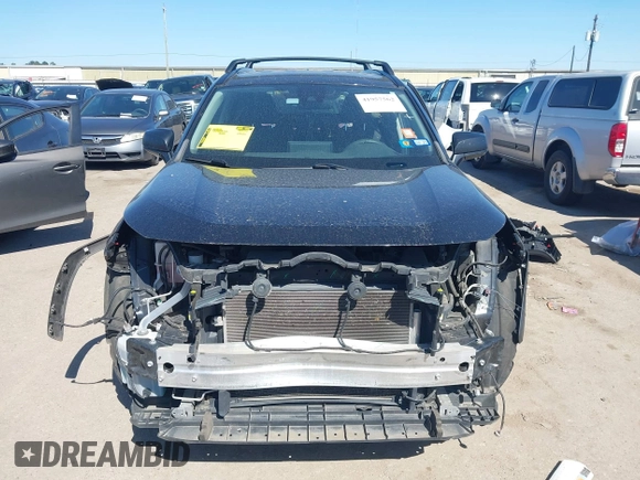 2020 Toyota RAV4 LE with VIN 2T3H1RFV6LW087846, listed as a IAAI auction lot 41957562 with 121,467 mi miles and . Bid and sale history available at DreamBid. Image 13.