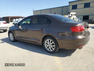 2012 Volkswagen Jetta Sedan SE w/Convenience with VIN 3VWDX7AJ1CM454317, listed as a Copart auction lot 48673205 with 136,971 mi miles and Salvage Title. Bid and sale history available at carsss.com. Image 2.