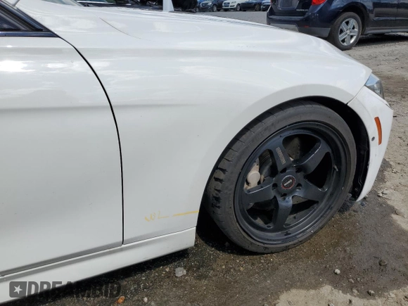 2017 BMW 3 Series 340i with VIN WBA8B3G54HNU35051, listed as a Copart auction lot 72220244 with Not Provided miles and Salvage Title. Bid and sale history available at DreamBid. Image 12.