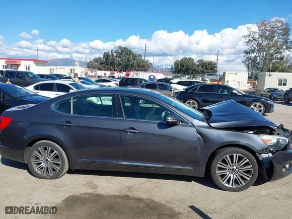 2015 Kia Cadenza Premium with VIN KNALN4D72F5176568, listed as a IAAI auction lot 41755575 with NaN miles. Bid and sale history available at carsss.com. Image 13.