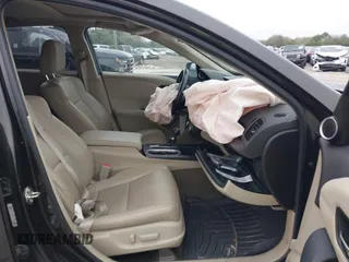 2017 Acura RDX with VIN 5J8TB3H35HL018433, listed as a IAAI auction lot 41628778 with 216,627 mi miles. Bid and sale history available at carsss.com. Image 5.