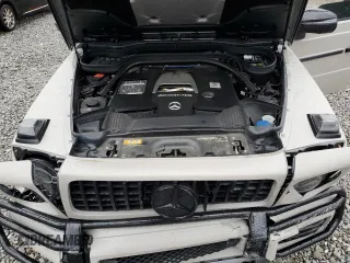 2019 Mercedes-Benz G 63 AMG z VIN WDCYC7HJ4KX309040, wystawiony jako Copart lot #50767015 z przebiegiem Nie podano mil oraz Szkody całkowita. Historia ofert i sprzedaży dostępna na DreamBid. Obrazek 12.