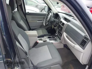 2008 Jeep Liberty Limited with VIN 1J8GN58K08W103441, listed as a IAAI auction lot 41585207 with 113,624 mi miles and . Bid and sale history available at carsss.com. Image 5.