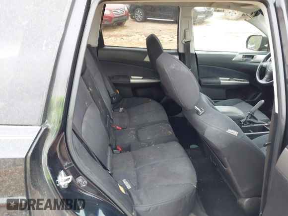 2010 Subaru Forester X Premium z VIN JF2SH6CC9AH724414, wystawiony jako IAAI lot #41948353 z przebiegiem 145 552 mil mil oraz . Historia ofert i sprzedaży dostępna na DreamBid. Obrazek 8.