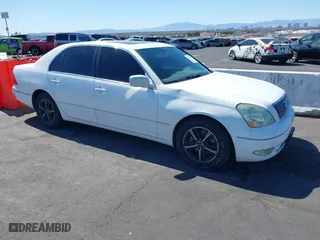 2002 Lexus LS 430 with VIN JTHBN30F520057926, listed as a IAAI auction lot 41849835 with 237,296 mi miles. Bid and sale history available at carsss.com. Image 1.