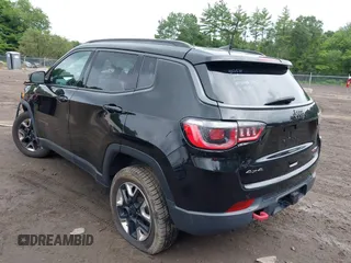 2017 Jeep Compass Trailhawk с VIN 3C4NJDDB7HT667569, выставлен на аукционе IAAI как лот 39922470 с пробегом 110 183 миль миль и . История ставок и продаж доступна на DreamBid. Изображение 3.