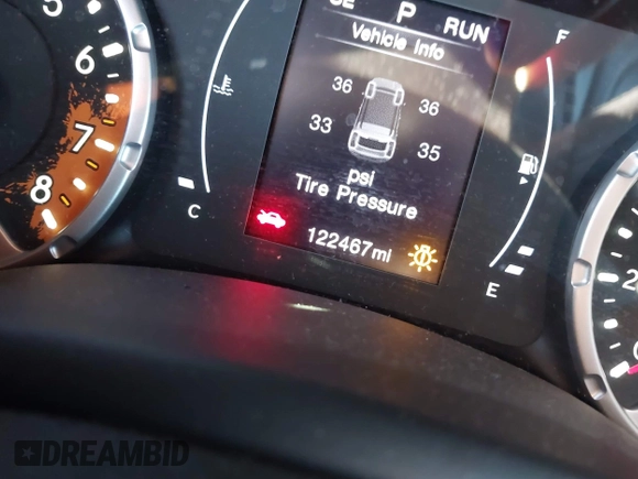 2017 Jeep Renegade Latitude with VIN ZACCJABB8HPF52446, listed as a IAAI auction lot 41406812 with 122,467 mi miles and . Bid and sale history available at DreamBid. Image 15.