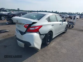 2016 Nissan Altima SR с VIN 1N4AL3AP1GC267025, выставлен на аукционе IAAI как лот 42572847 с пробегом 118 993 миль миль и . История ставок и продаж доступна на DreamBid. Изображение 4.