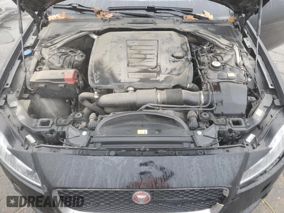 2018 Jaguar XF 25t with VIN SAJBR4FX9JCY69711, listed as a Copart auction lot 83402824 with 80,858 mi miles and Salvage Title. Bid and sale history available at carsss.com. Image 13.