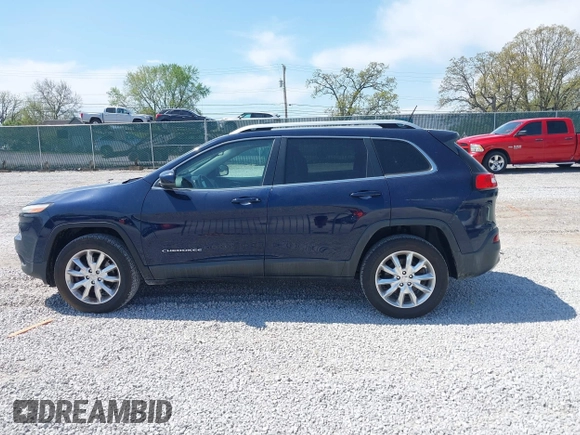 2015 Jeep Cherokee Limited z VIN 1C4PJMDS0FW551615, wystawiony jako IAAI lot #42080944 z przebiegiem 175 793 mil mil oraz . Historia ofert i sprzedaży dostępna na DreamBid. Obrazek 14.