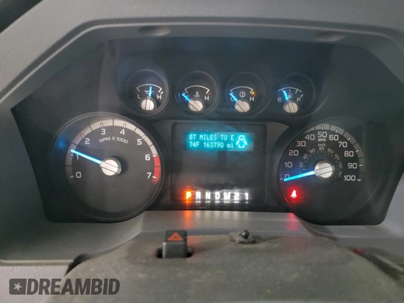 2015 Ford F-250 XL with VIN 1FTBF2A65FEB10141, listed as a Copart auction lot 65227535 with 163,790 mi miles and Salvage title. Bid and sale history available at DreamBid. Image 9.