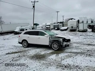 2016 Lincoln MKT EcoBoost z VIN 2LMHJ5AT8GBL01646, wystawiony jako Copart lot #85357264 z przebiegiem 77 066 mil mil oraz Szkoda całkowita • Salvage title. Historia ofert i sprzedaży dostępna na DreamBid. Obrazek 15.