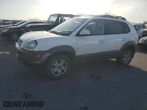 2007 Hyundai Tucson SE with VIN KM8JN12D27U612081, listed as a Copart auction lot 51267065 with 230,483 mi miles and Clean Title. Bid and sale history available at carsss.com. Image 1.