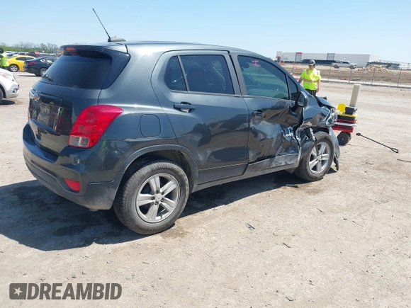 2020 Chevrolet Trax LS with VIN 3GNCJKSBXLL260487, listed as a IAAI auction lot 42044189 with 94,191 mi miles and . Bid and sale history available at DreamBid. Image 4.