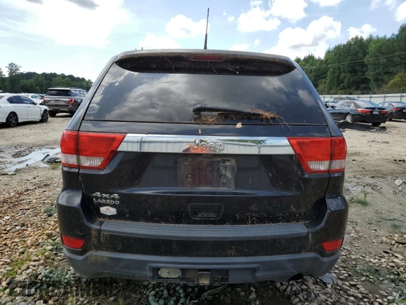 2011 Jeep Grand Cherokee Laredo with VIN 1J4RR4GG7BC512633, listed as a Copart auction lot 64906055 with 233,036 mi miles and Clean title. Bid and sale history available at DreamBid. Image 6.