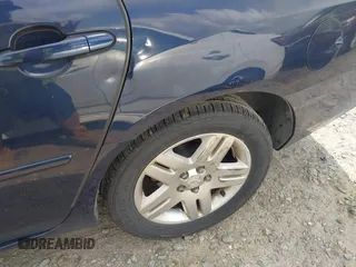 2008 Chevrolet Impala LT with VIN 2G1WC583389214908, listed as a IAAI auction lot 42011939 with 188,861 mi miles and . Bid and sale history available at DreamBid. Image 13.