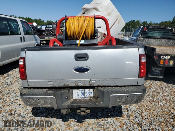 2008 Ford F-350 XL with VIN 1FTWW31R08ED73609, listed as a Copart auction lot 72572624 with Not provided miles and Salvage title. Bid and sale history available at DreamBid. Image 6.